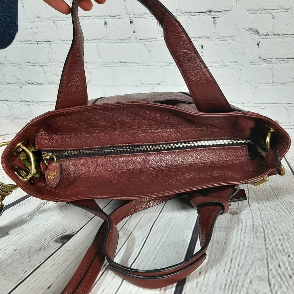 orYany Beautiful Leather Crossbody Satchel Purse Shoulder Bag - Picture 4 of 16